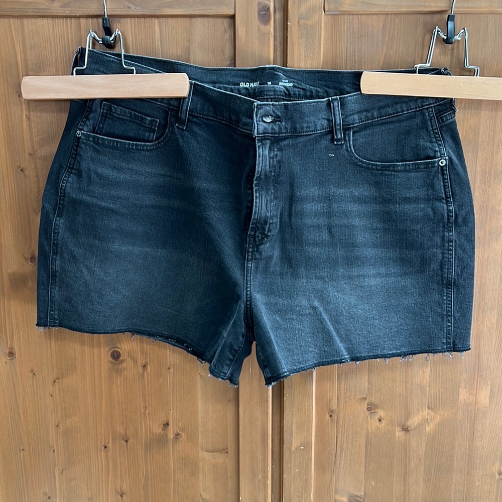 Black cut off denim shorts